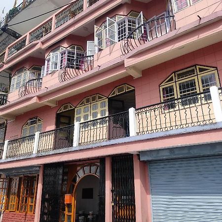 Wind Home Darjeeling- Budget Hotel Near Mall Darjeeling  Exterior photo