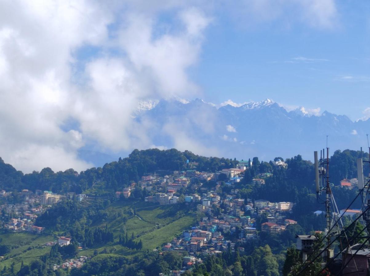 Wind Home Darjeeling- Budget Hotel Near Mall Darjeeling  Exterior photo